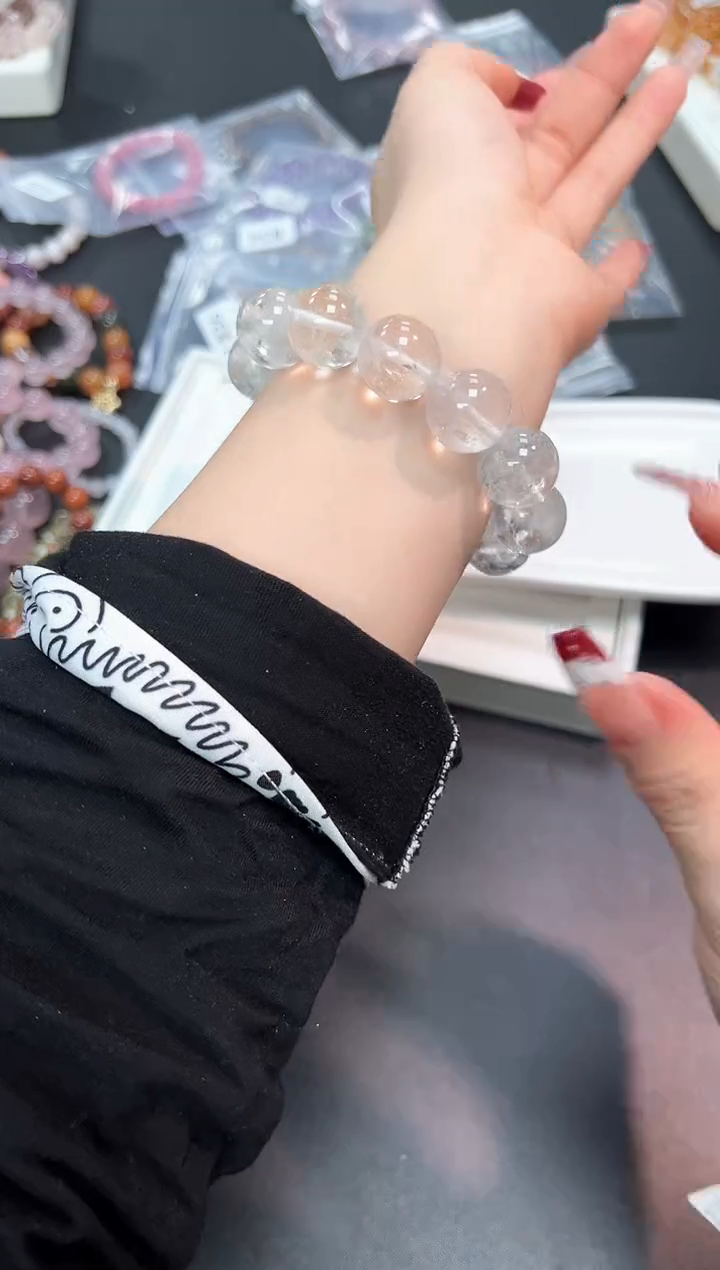【闪购商品】水晶手串未镶嵌41W多样性发其一1条默认微瑕