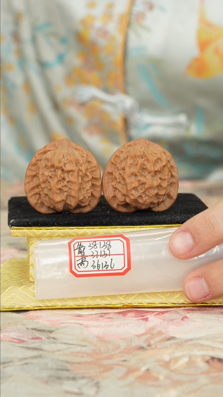 【闪购商品】文玩核桃把件官印