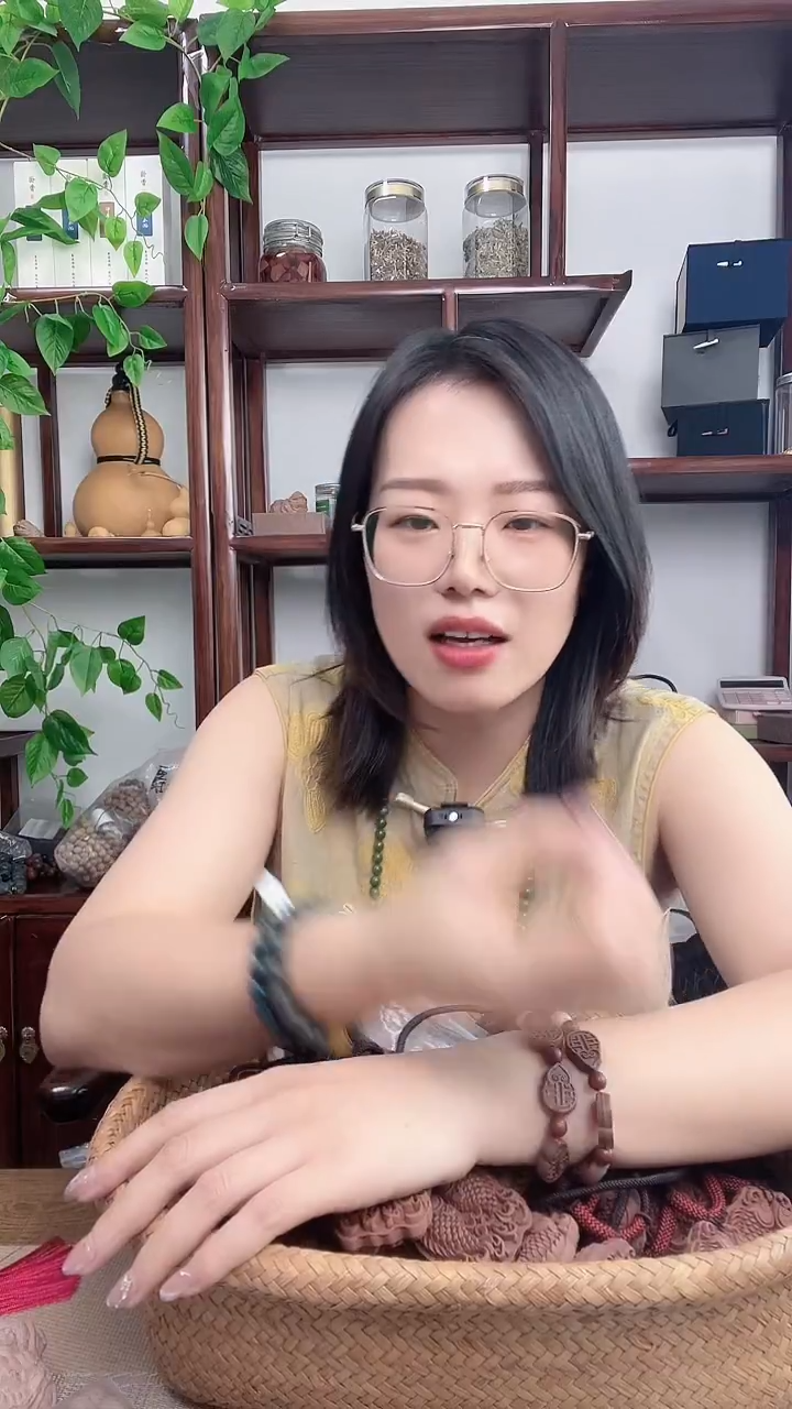 泥塑息肌香方的双鱼
