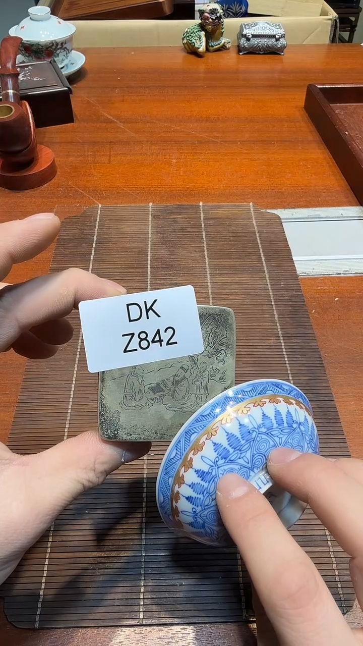 8王****腔哈哈哈哈哈842