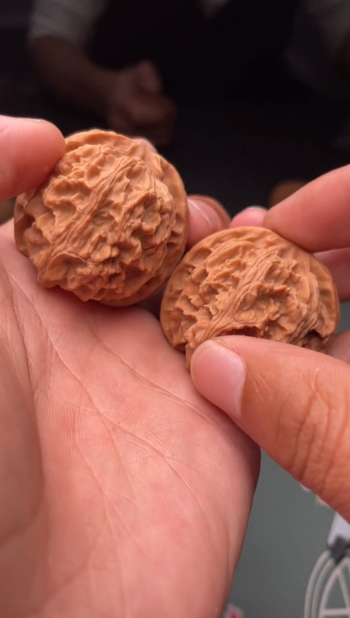 把件文玩核桃a235   苹果园   38尺