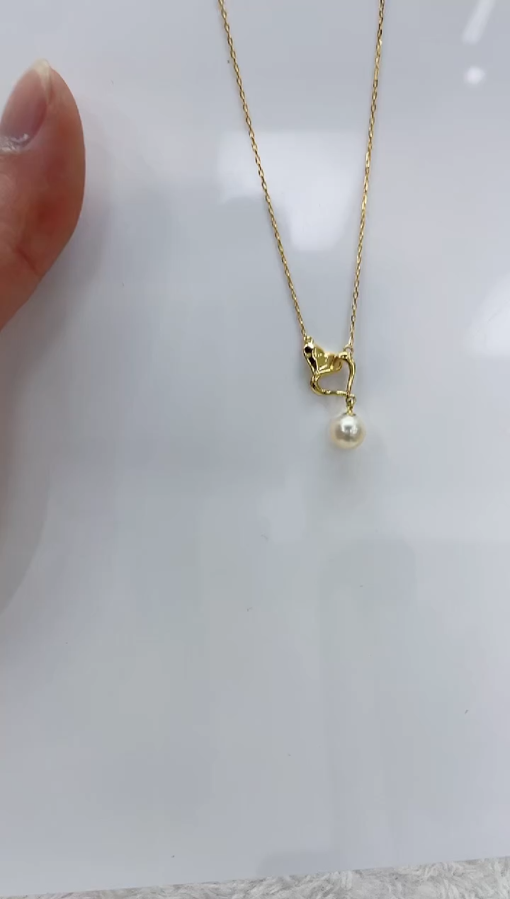 【闪购商品】海水珍珠颈饰银S925镶嵌海水珍珠项链