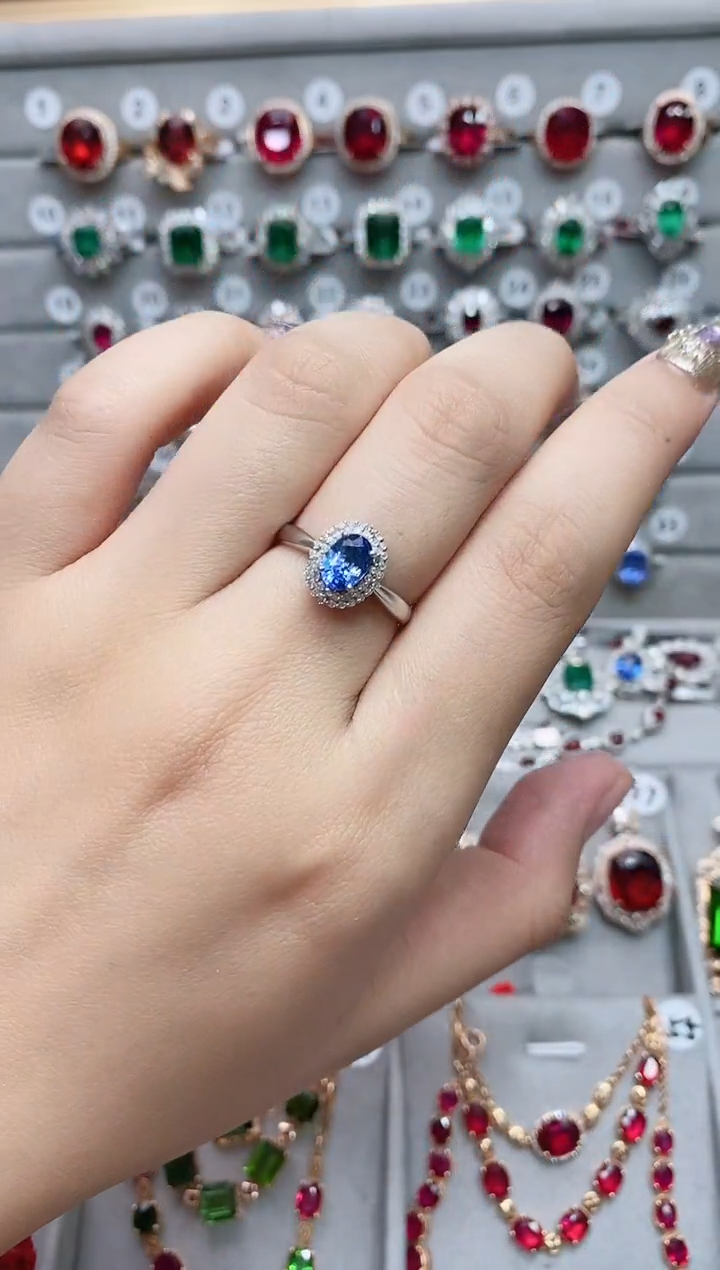 【闪购商品】蓝宝石18K金戒指18K金镶嵌·