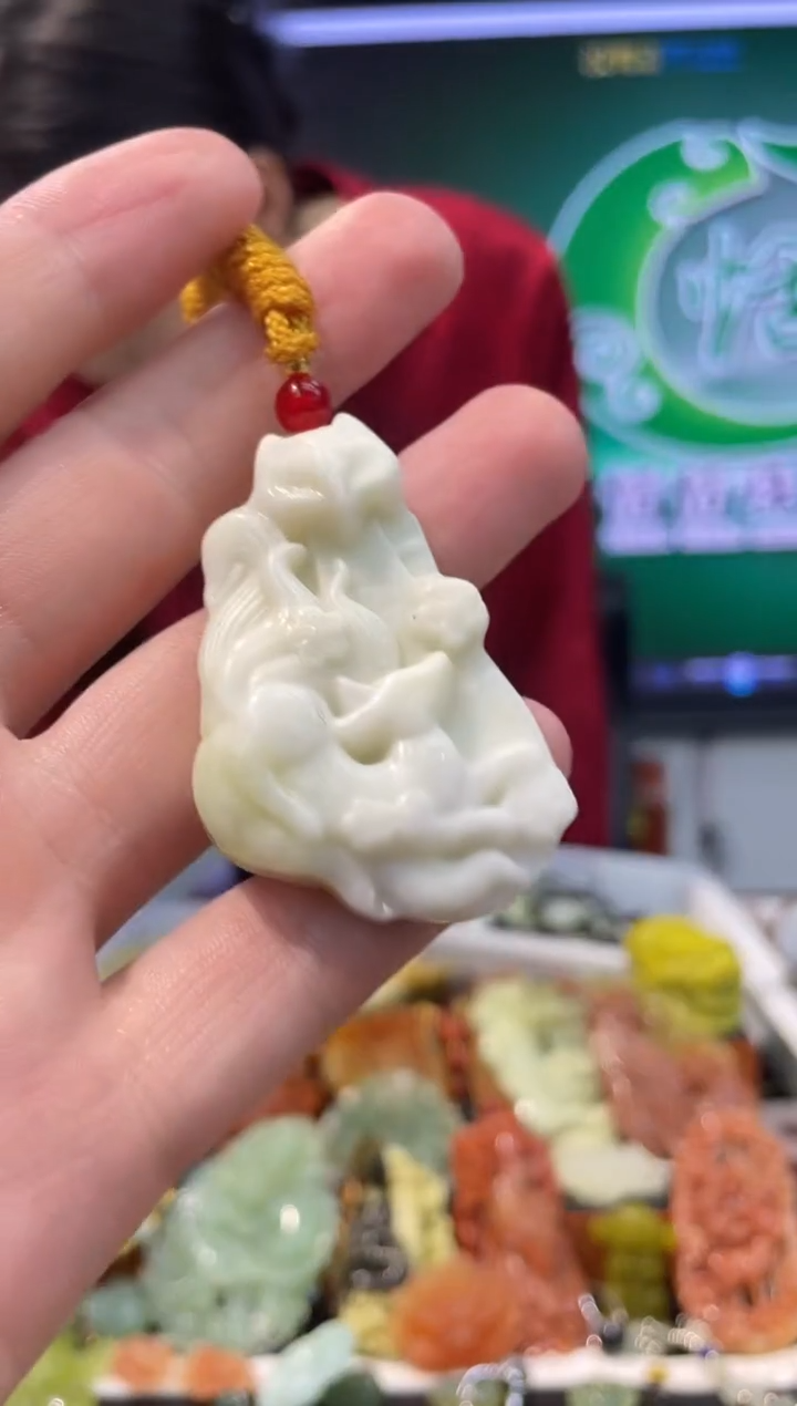 【闪购商品】岫玉吊坠未镶嵌·