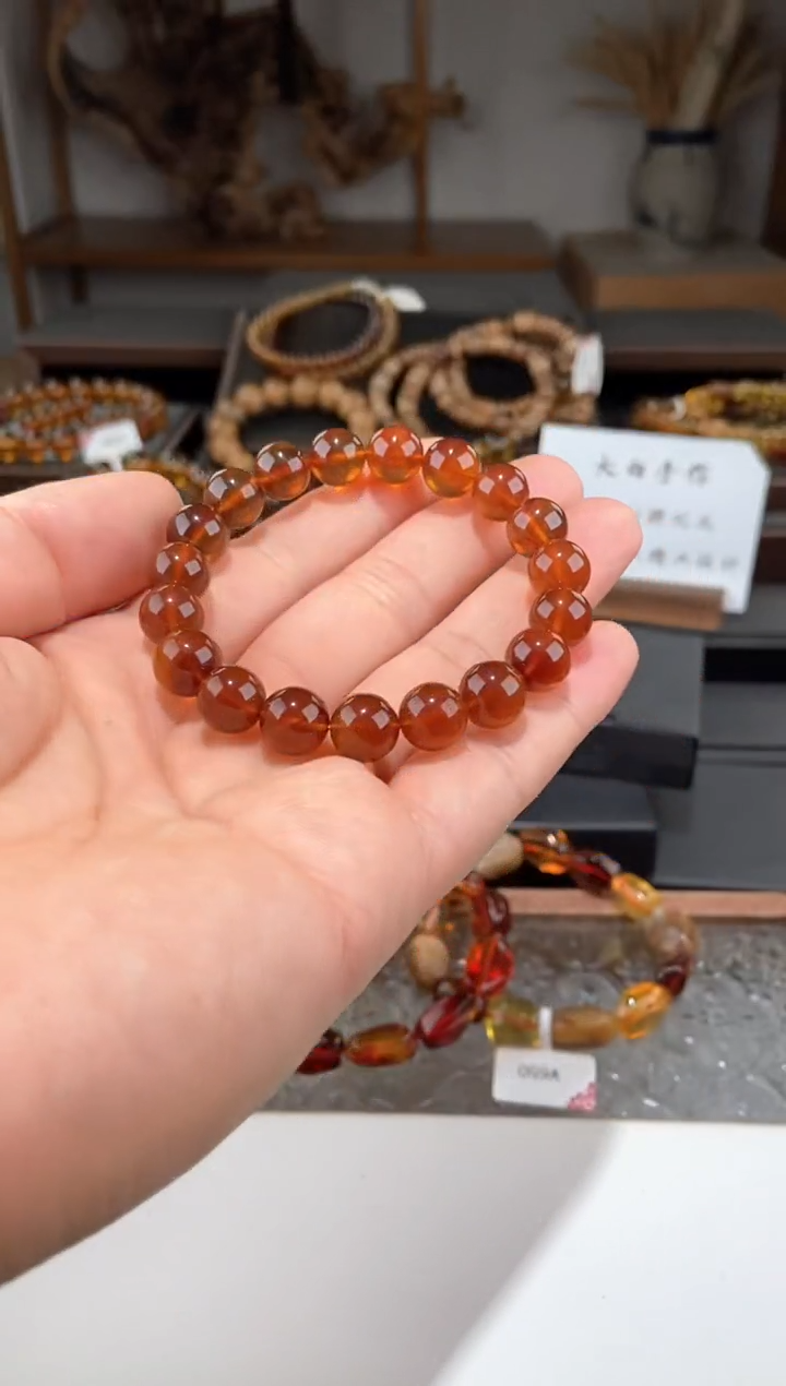 【闪购商品】琥珀手链未镶嵌棕红手串