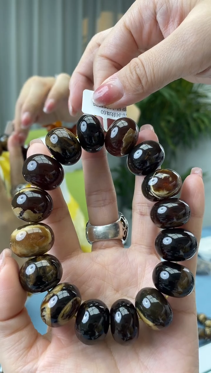 【闪购商品】琥珀珠宝奇石未镶嵌假一罚十，发一件060