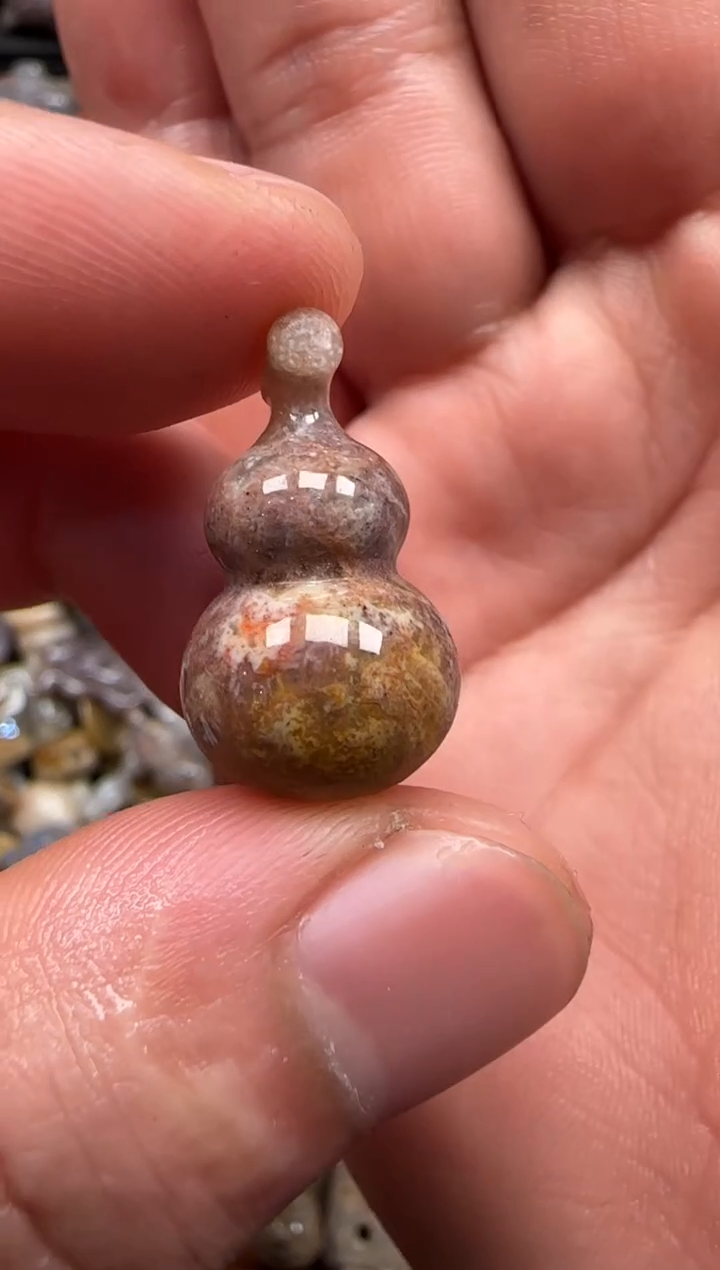 【闪购商品】硅化珊瑚（珊瑚玉）颈饰未镶嵌732