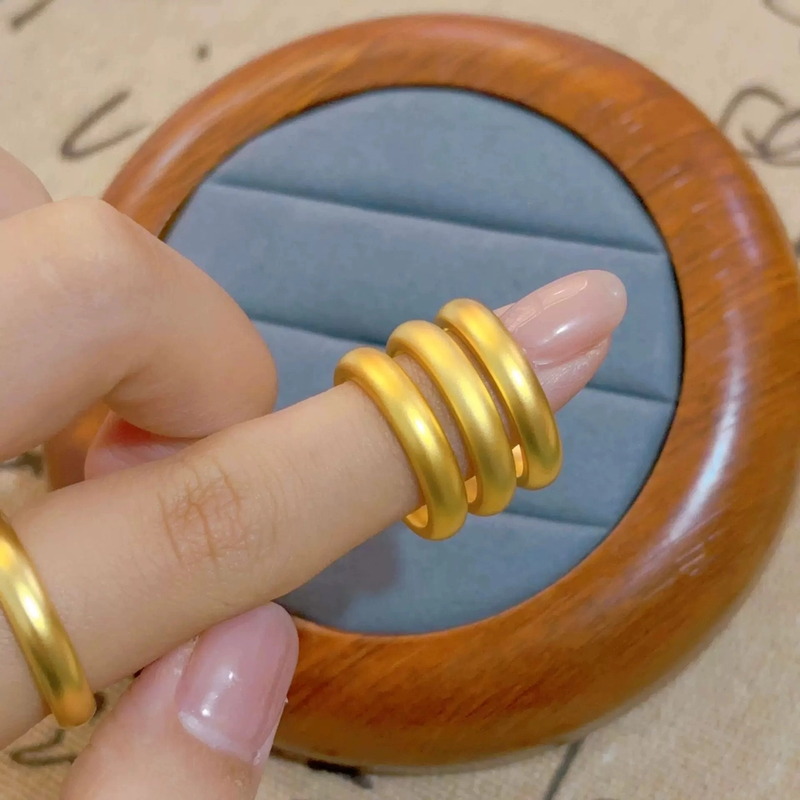 【香港正品】4N精品传承泥鳅背戒指(124)