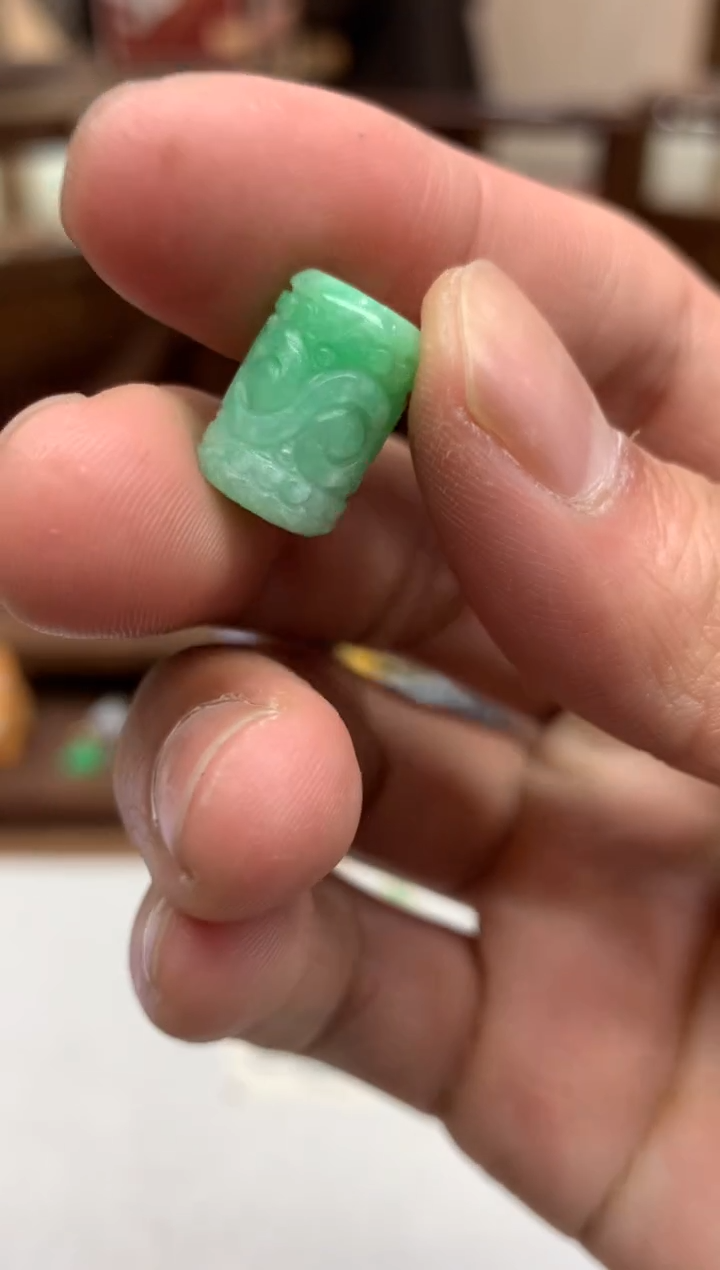 【闪购商品】翡翠吊坠(不含链)未镶嵌路路通