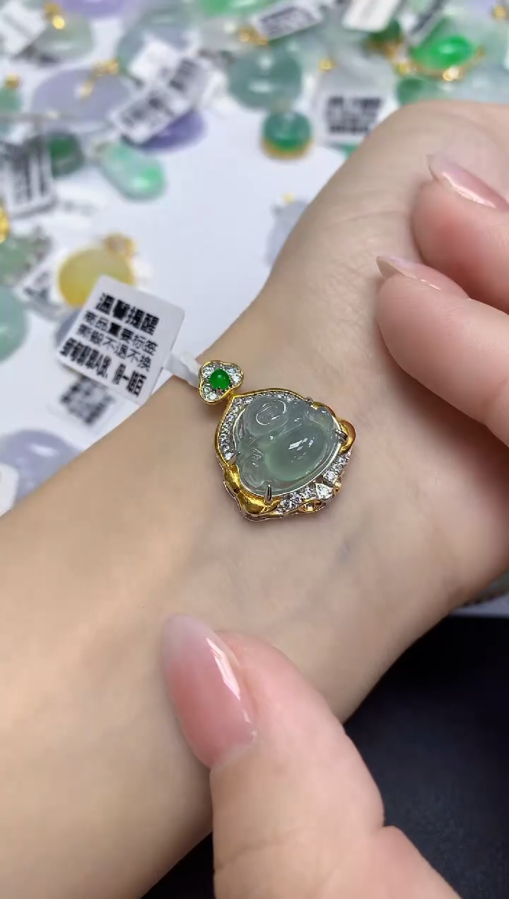 颈饰未镶嵌翡翠天然缅甸翡翠A货多样性发一件