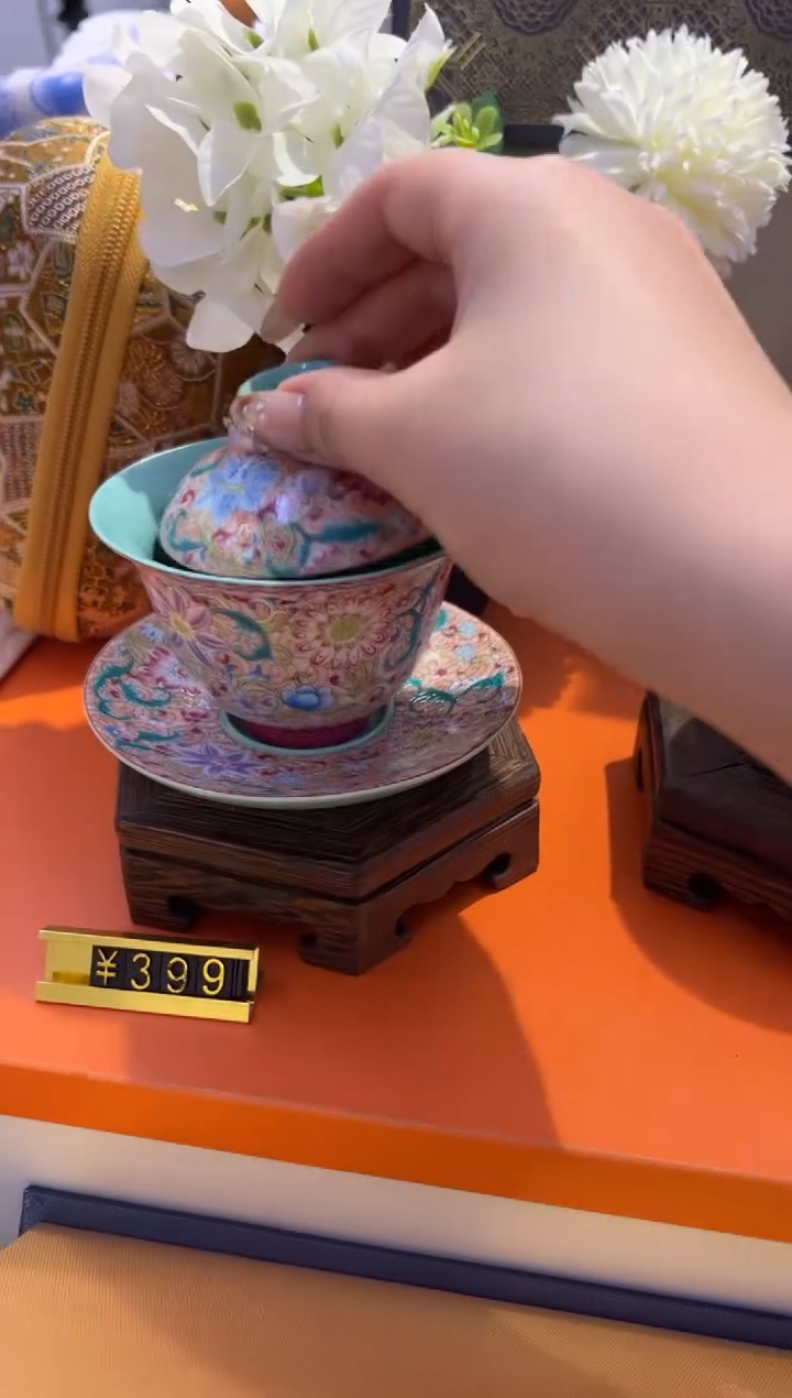 瓷片小乔闪购链接
