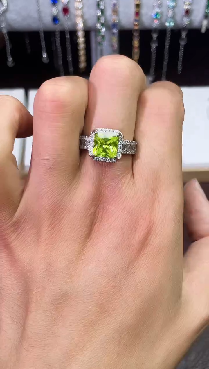 足铂镶嵌合成（培育）蓝宝石戒指/指环柠檬戒指