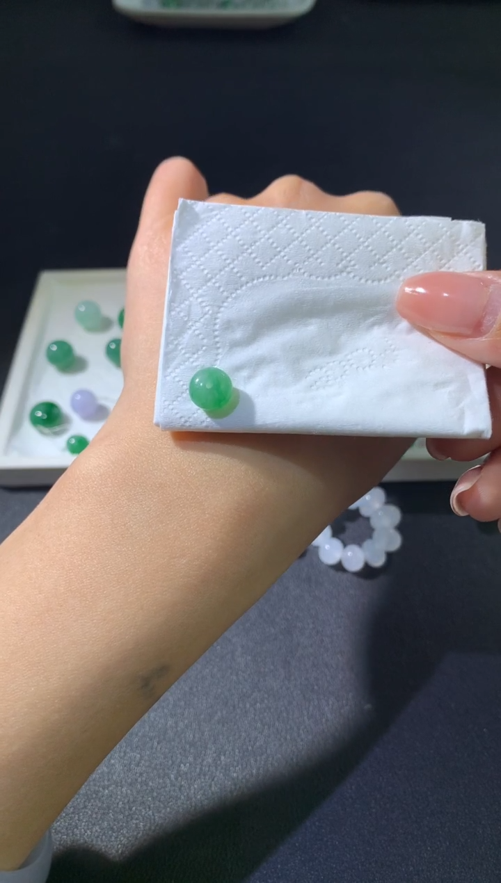 【闪购商品】定制翡翠未镶嵌卡8+