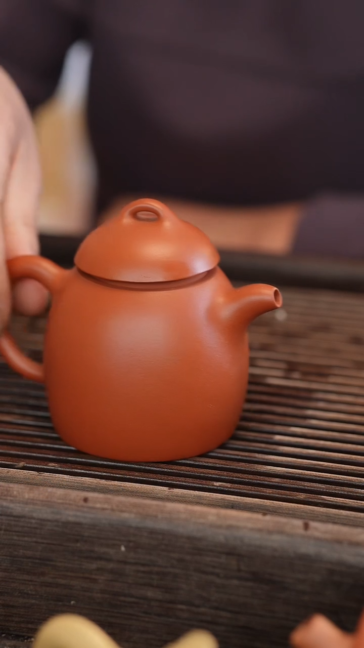 茶壶紫砂秦权 朱泥 半手工 180cc