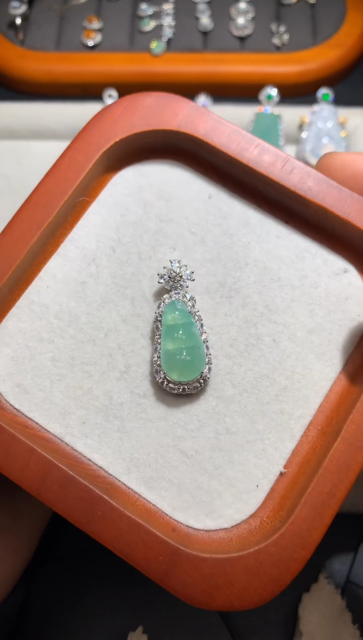 【闪购商品】翡翠吊坠(不含链)银S925镶嵌x*****