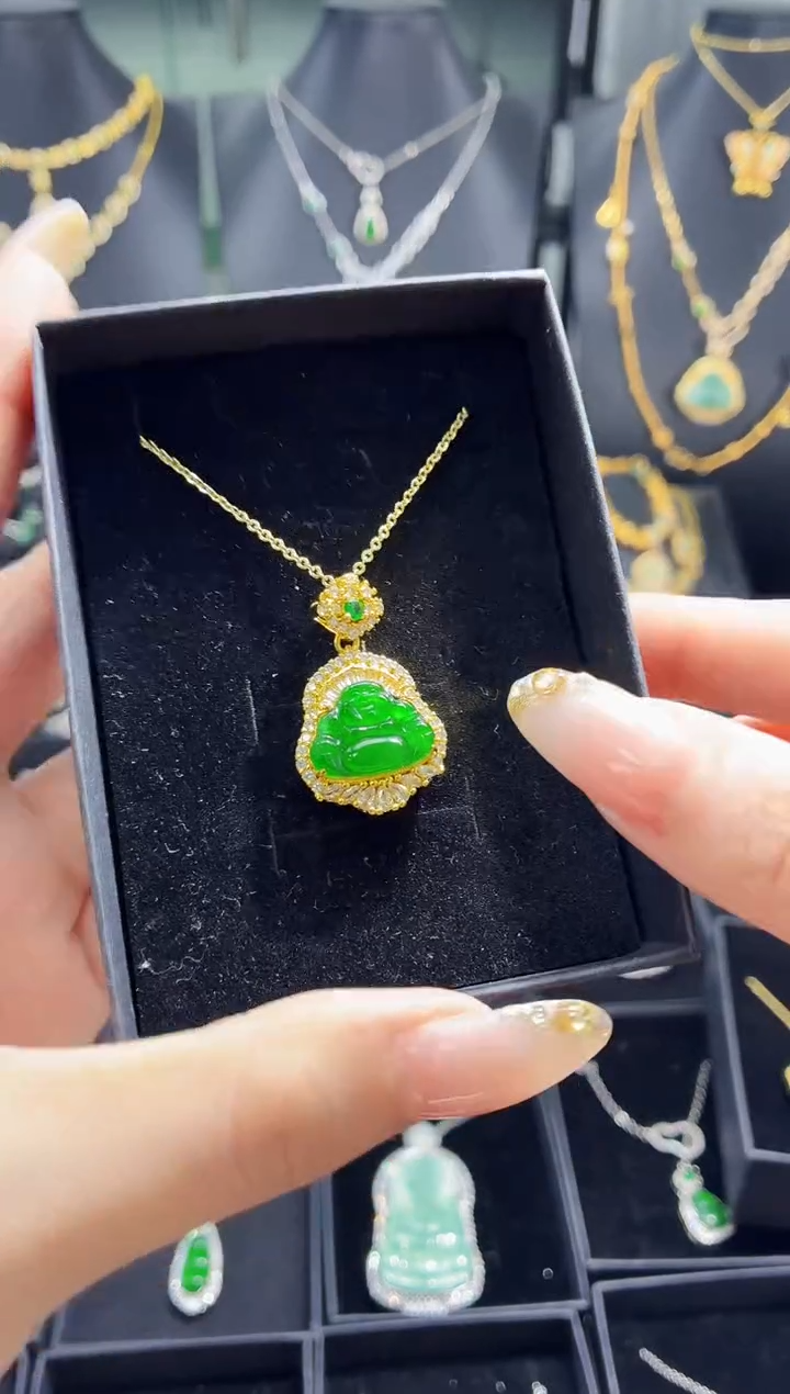 翡翠未镶嵌颈饰吊坠（不含链）