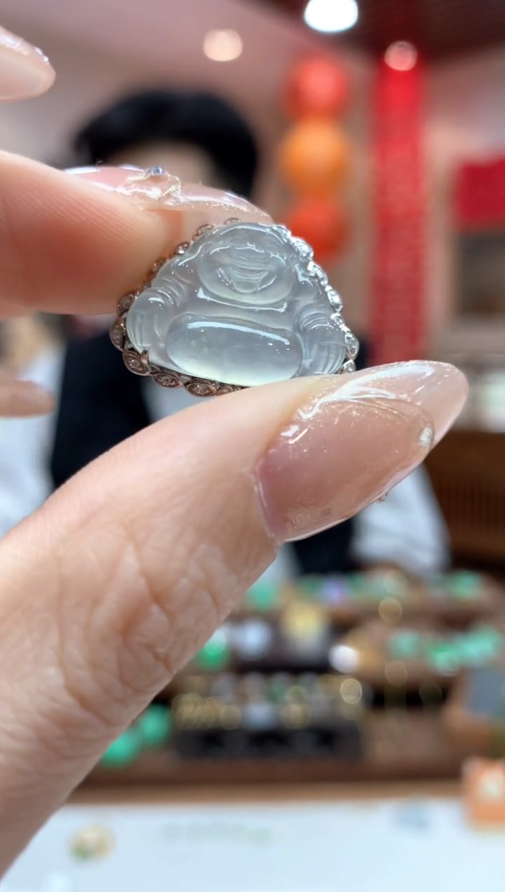 【闪购商品】翡翠吊坠(不含链)18K金镶嵌佛公