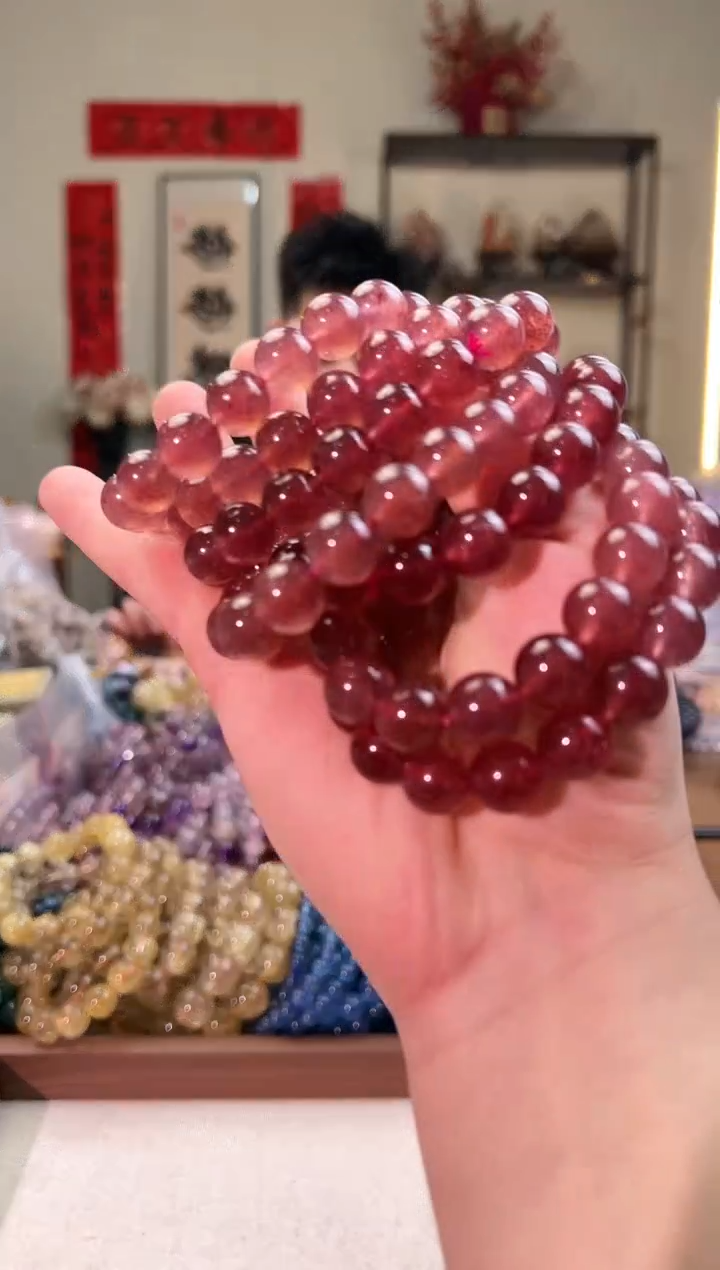 【闪购商品】石英质玉手链未镶嵌12mm＋鸽血红草莓晶（多样性发其一）