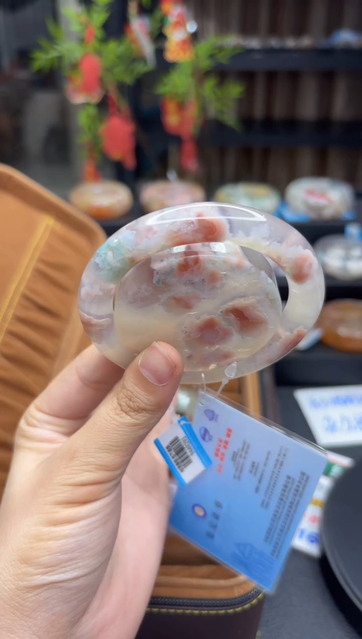 【闪购商品】石英质玉手镯未镶嵌245（56圈赠送镯心）