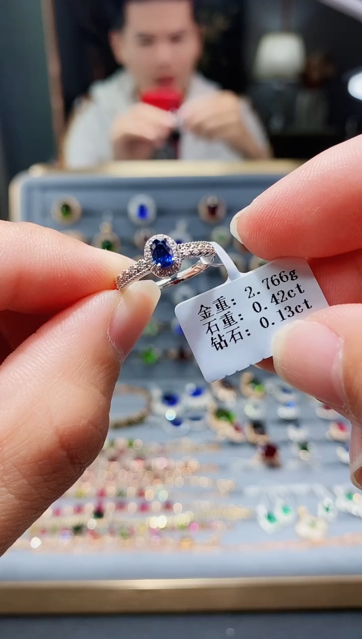 【闪购商品】蓝宝石戒指铂Pt950镶嵌0.42.