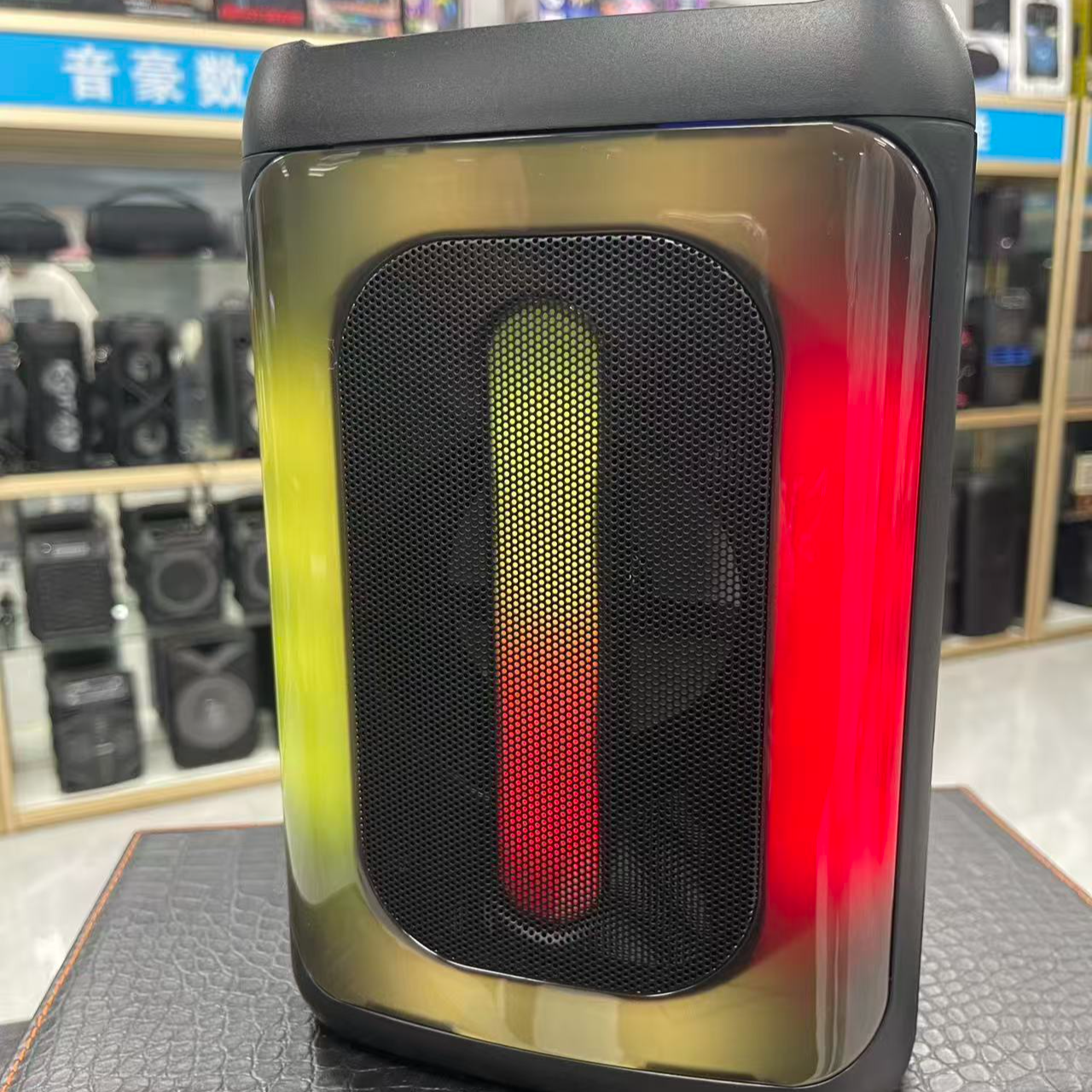 【直播间专属】508炫酷蓝牙音箱大音量音响收音机低音炮蓝牙音响