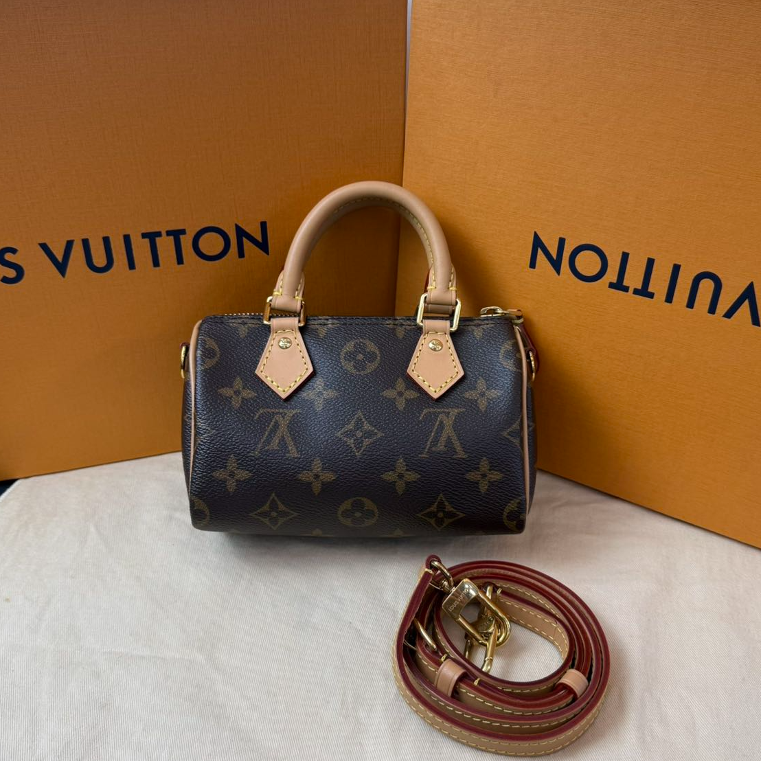 99新 LouisVuitton/路易威登 LV speedy nano23年枕头斜挎包