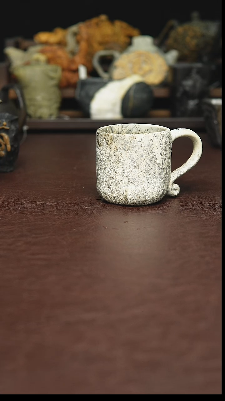 刘*冰碛岩水草杯子