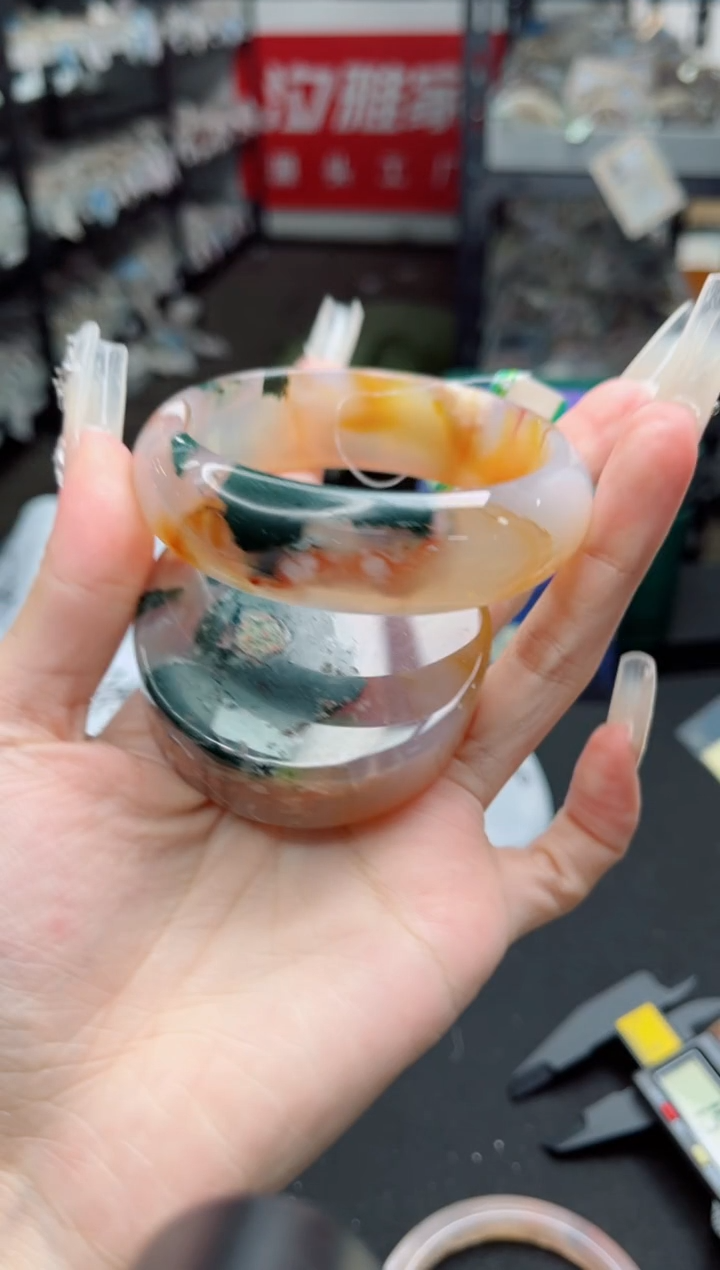 石英质玉手镯未镶嵌61圈口（赠品镯心）S9585