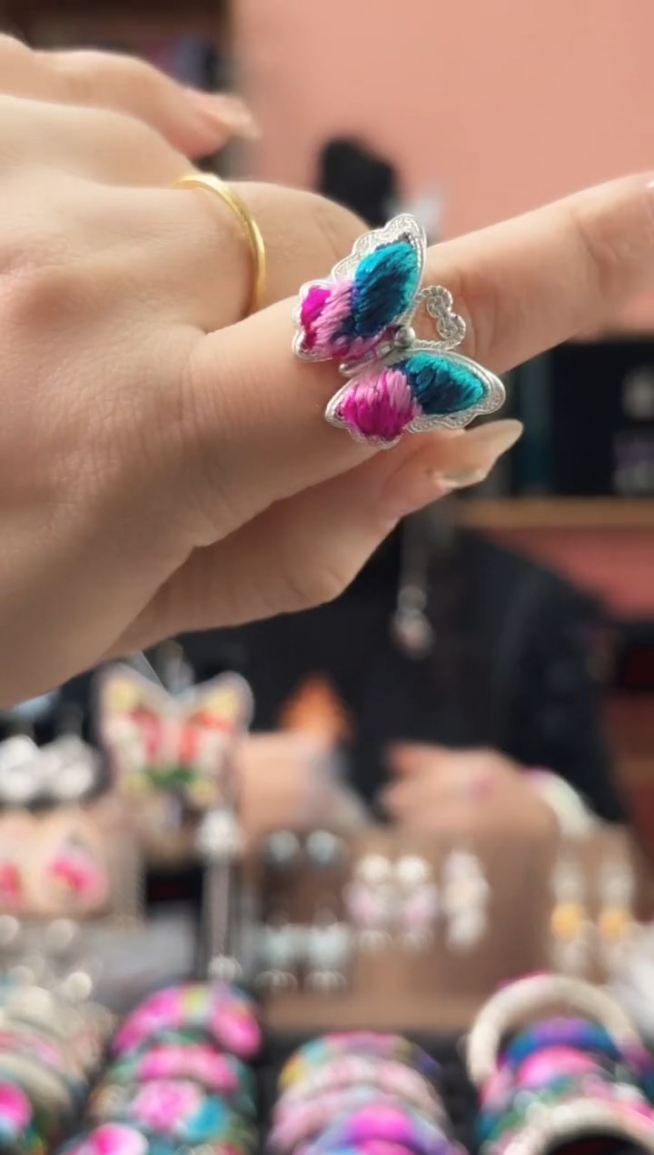 织绣艺枝独绣手工饰品207