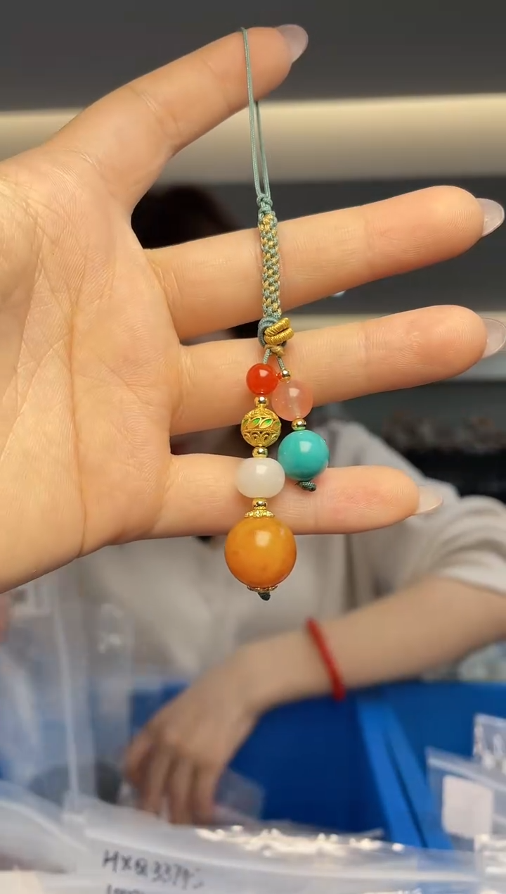 【闪购商品】蜜蜡裸石未镶嵌（多样性发一件）