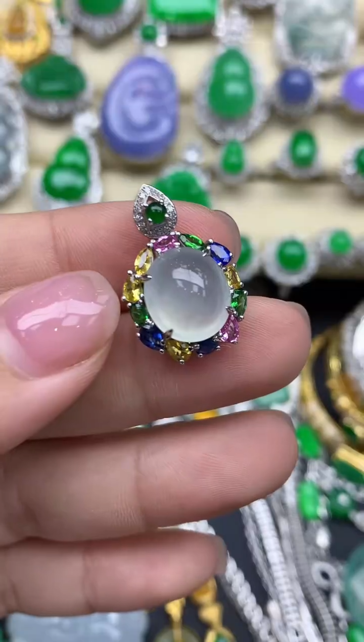 【闪购商品】翡翠颈饰18K金镶嵌665-中国好珍宝