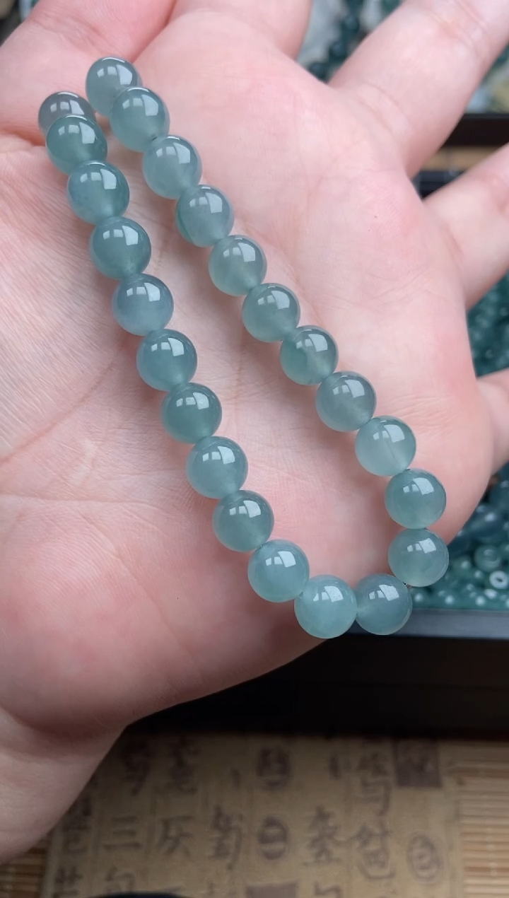 【闪购商品】翡翠手链未镶嵌多样性发货23颗卡8