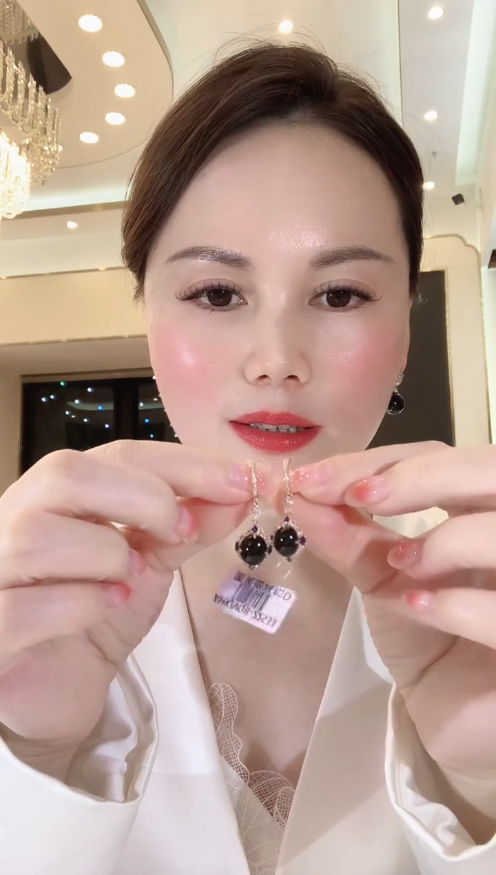 【闪购商品】翡翠耳饰18K金镶嵌A52 翡翠