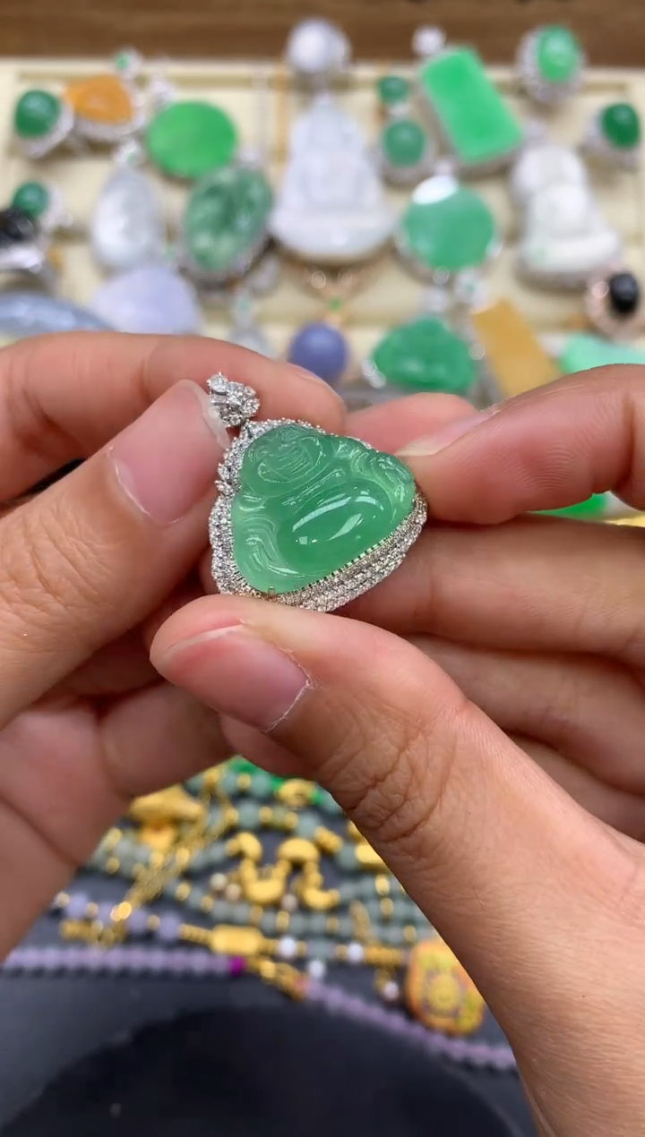 【闪购商品】翡翠颈饰18K金镶嵌390-中国好珍宝