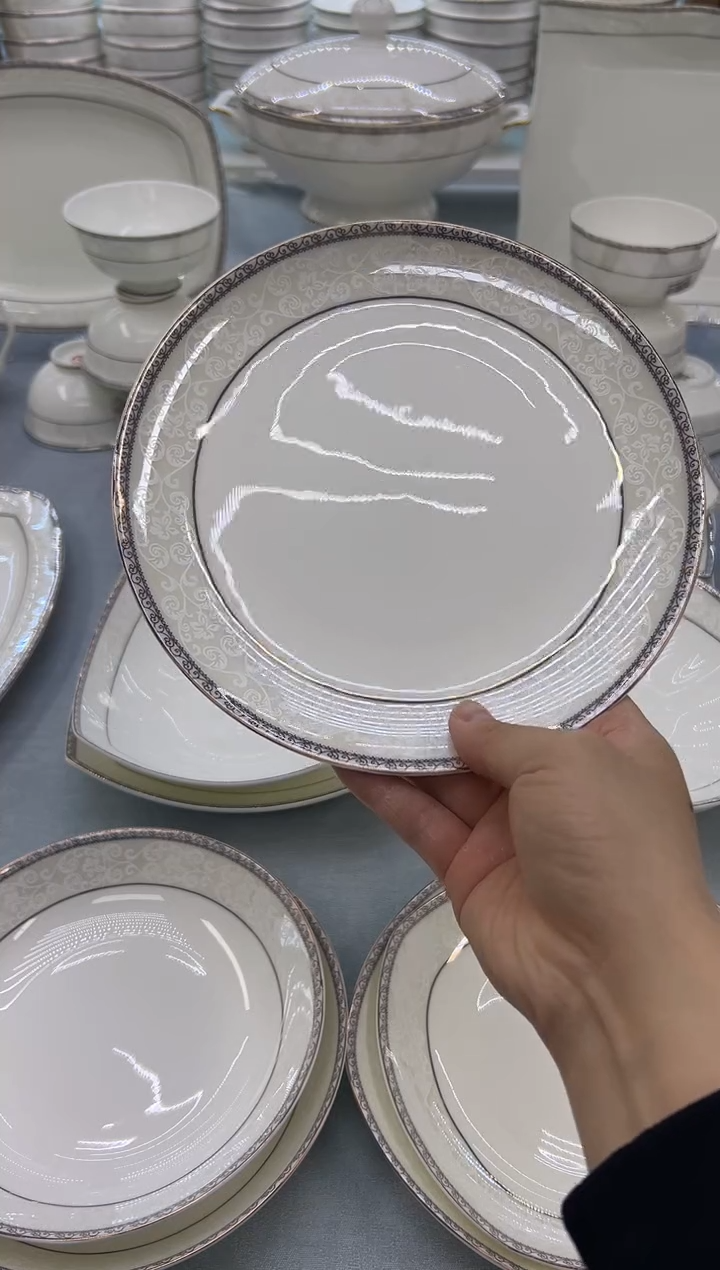 骨瓷玲珑8月光2个  