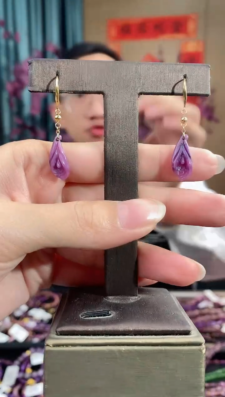 【闪购商品】苏纪石（舒俱来）耳坠18K金镶嵌134