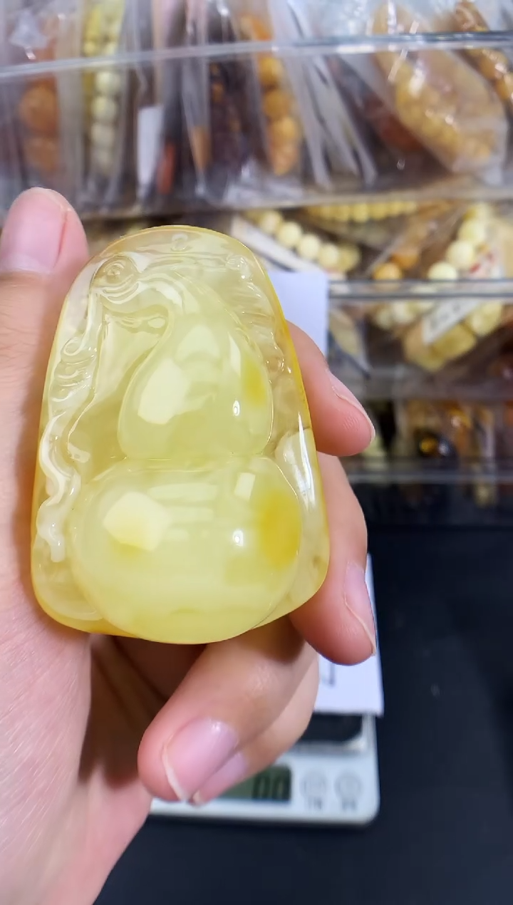 蜜蜡未镶嵌珠宝奇石1