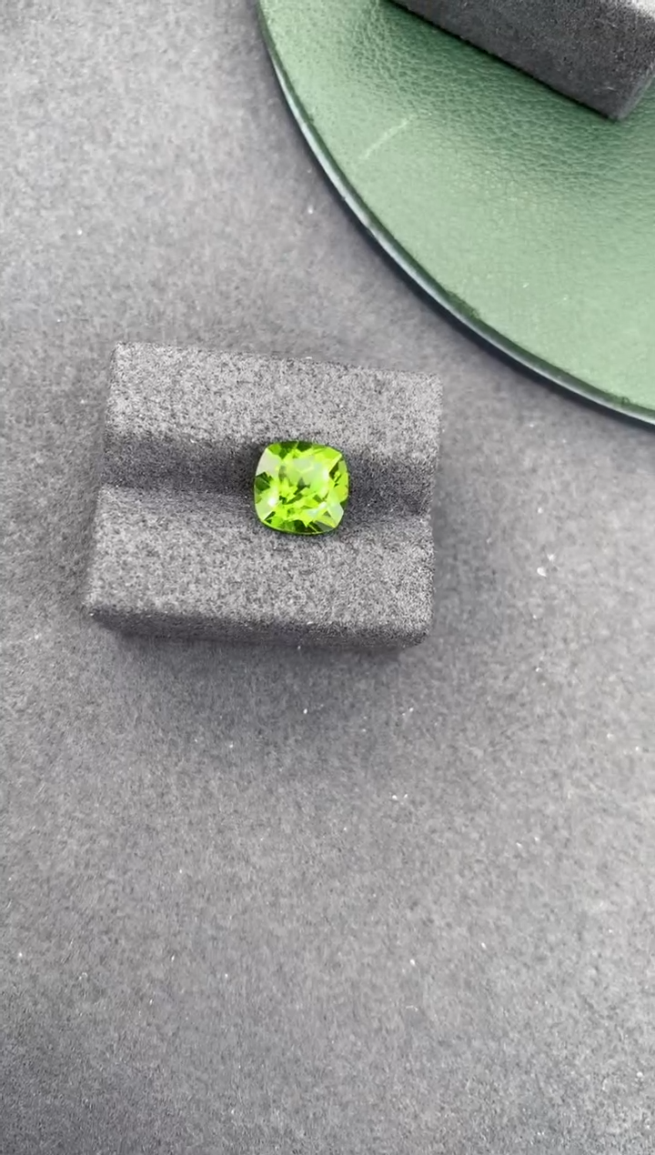未镶嵌裸石橄榄石2.6ct橄榄石AC