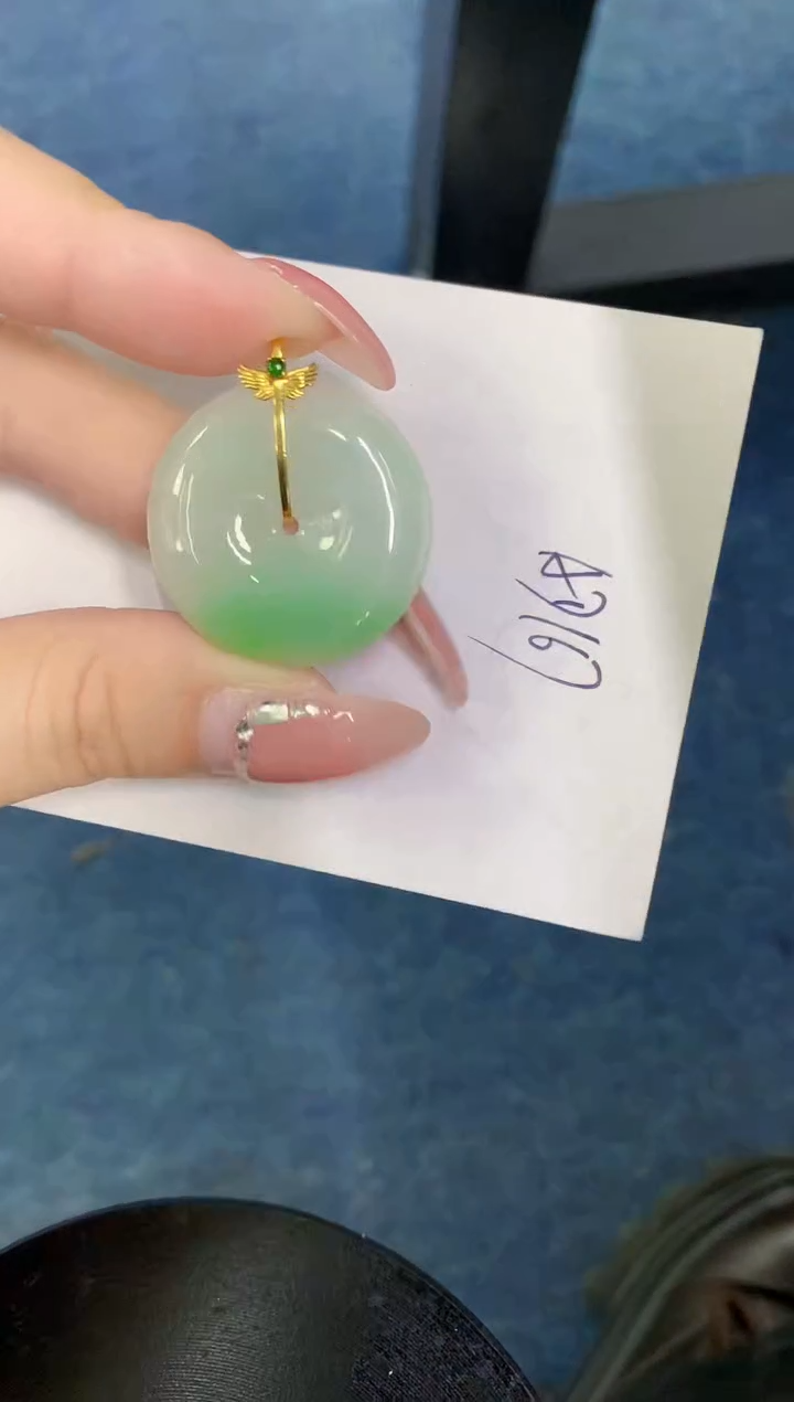 【闪购商品】翡翠颈饰18K金镶嵌000000000