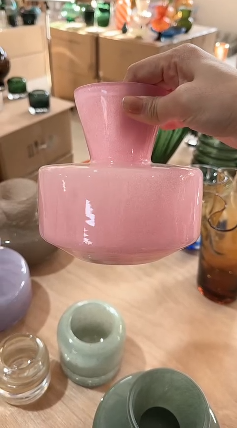 【闪购商品】玻璃粉色扁瓶