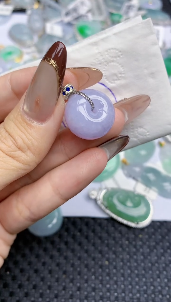 颈饰未镶嵌翡翠   天然翡翠A货  百元以上9米证书费自理