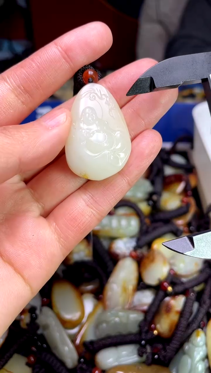 【闪购商品】和田玉颈饰未镶嵌3