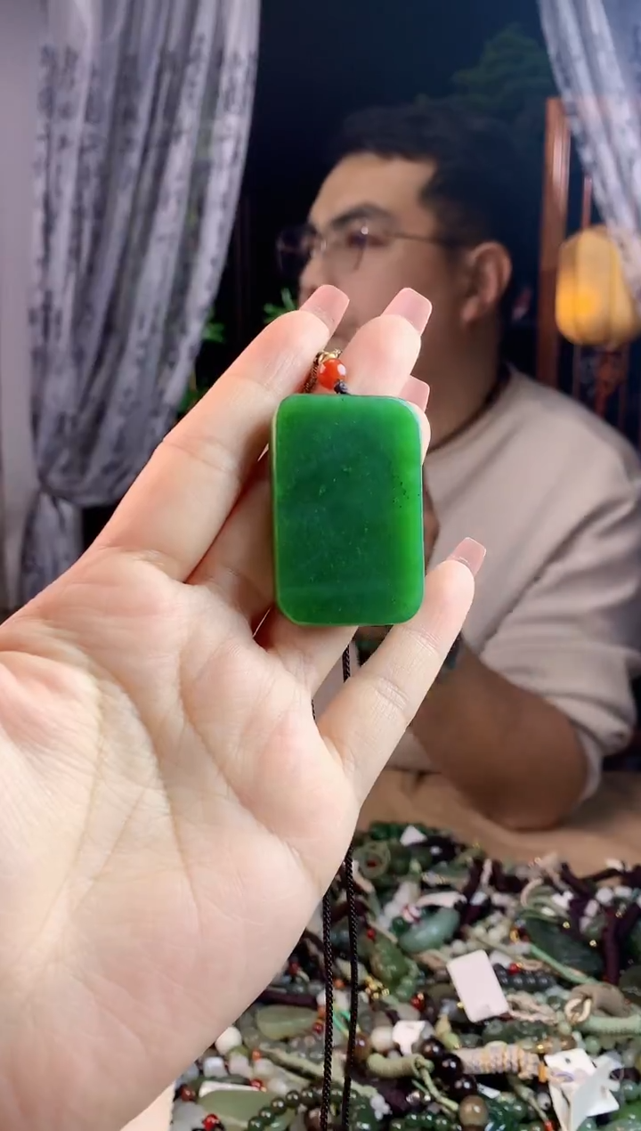 【闪购商品】和田玉挂件未镶嵌多样性发货拍一发一