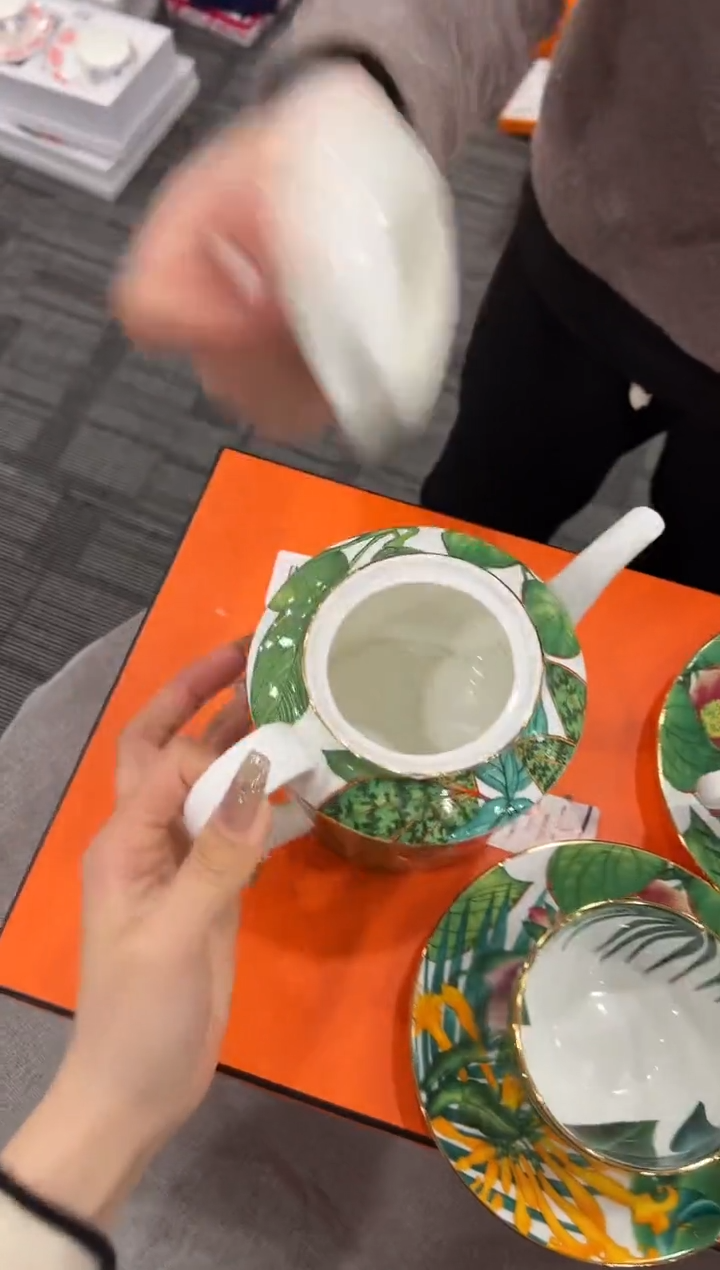 【闪购商品】杯H45--------------