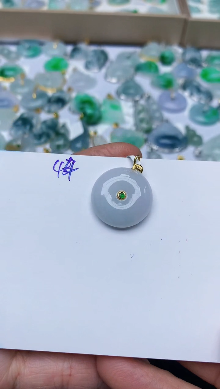 【闪购商品】翡翠颈饰18K金镶嵌天然翡翠A货