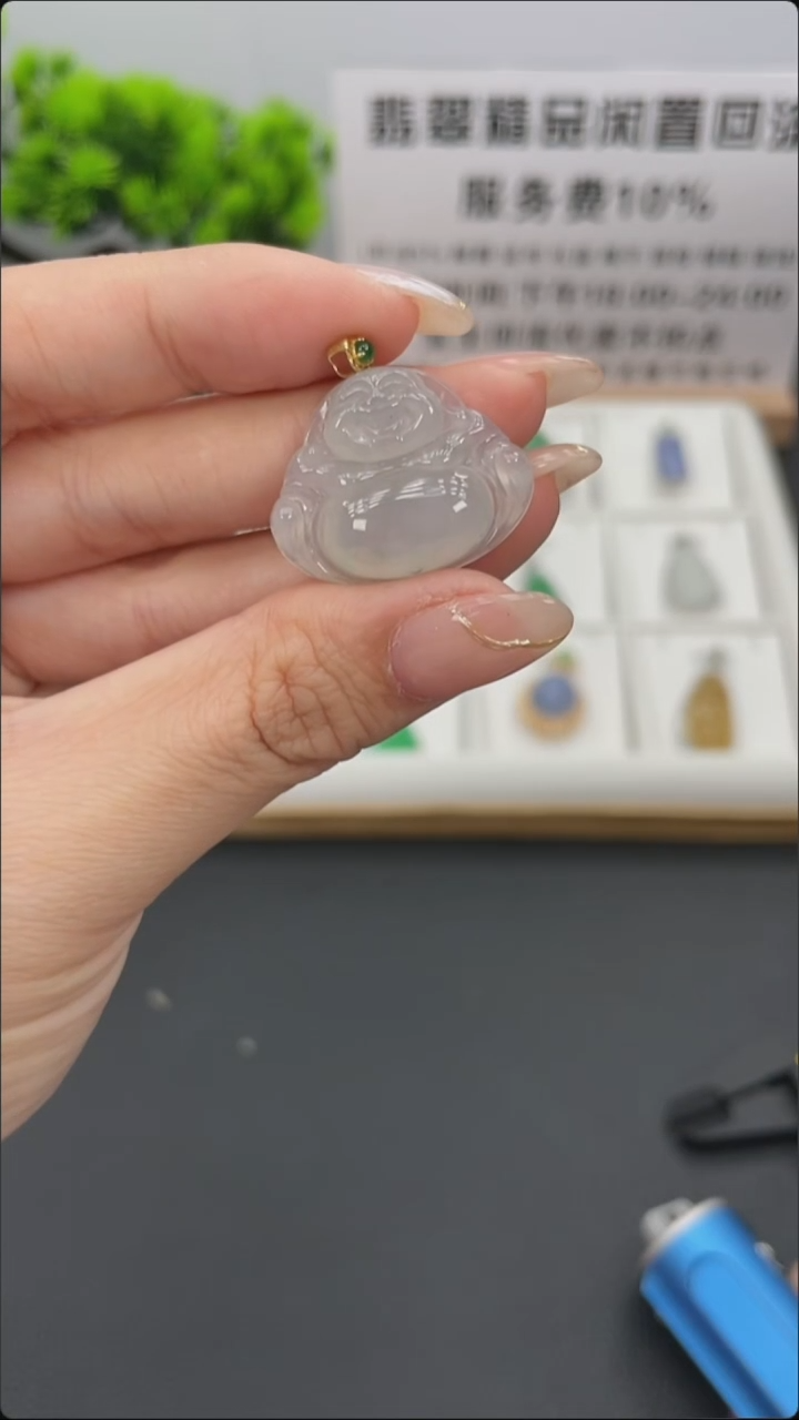 翡翠18K金镶嵌颈饰天然缅甸A货翡翠18k金镶嵌吊坠