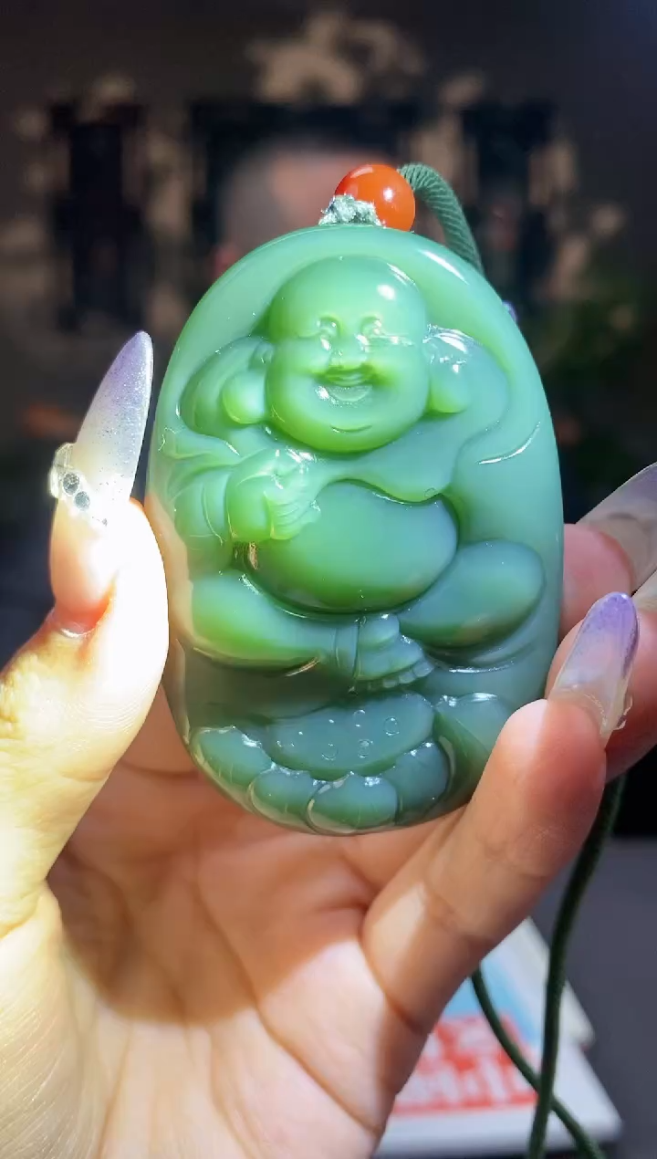 和田玉未镶嵌颈饰C555