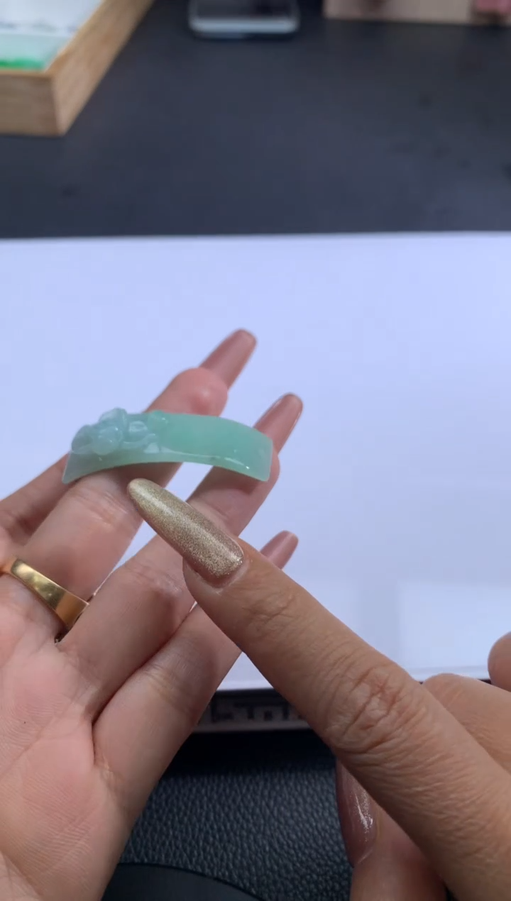【闪购商品】定制翡翠未镶嵌翡翠