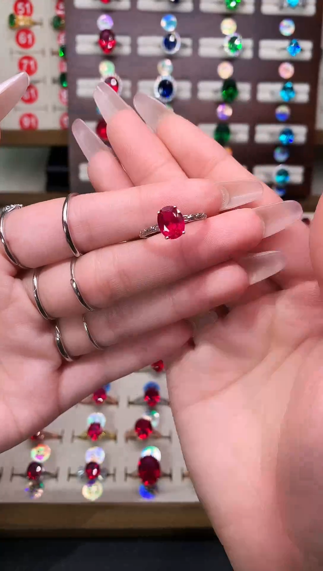 银S925镶嵌戒指红宝石7*9 银托