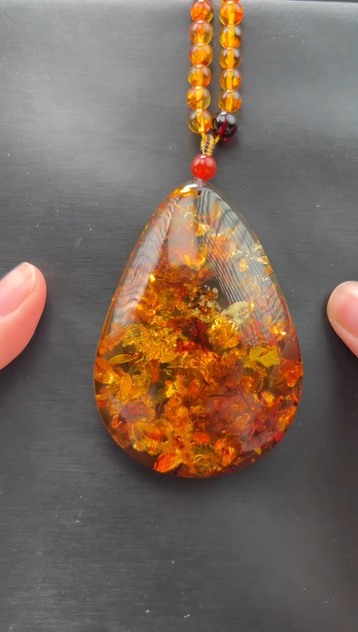 琥珀颈饰未镶嵌吊坠